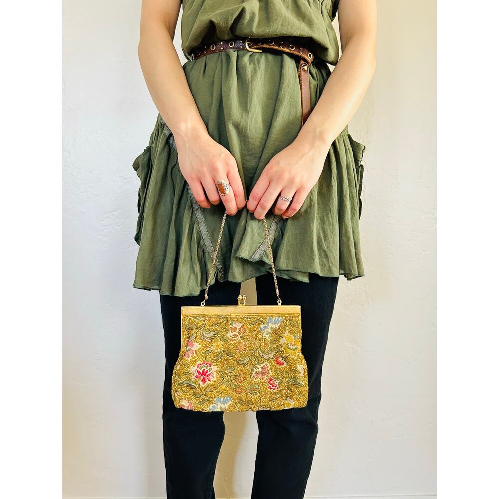 Vintage Walborg 1950s beaded Hand Purse